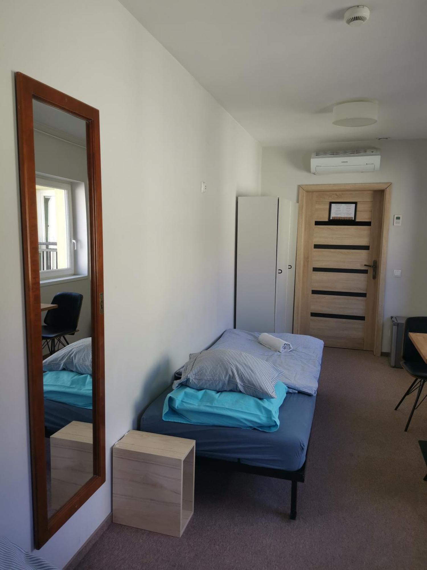 Bemma Apart Hostel Wroclaw Bagian luar foto