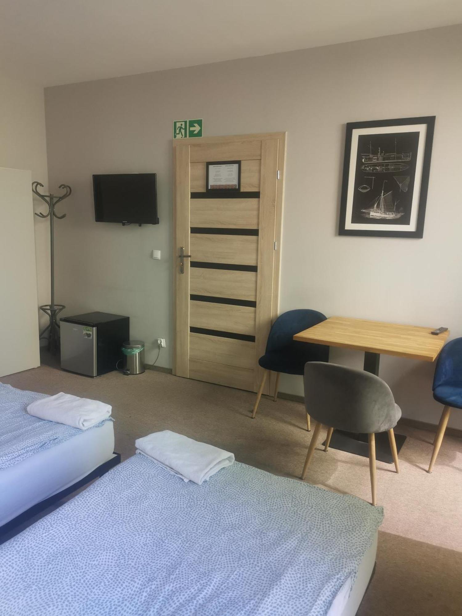 Bemma Apart Hostel Wroclaw Bagian luar foto
